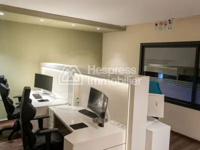 فيلا فاخرة للإيجار بالقرب من كازا نيرشور