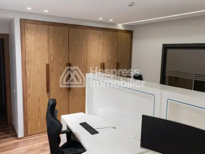 فيلا فاخرة للإيجار بالقرب من كازا نيرشور