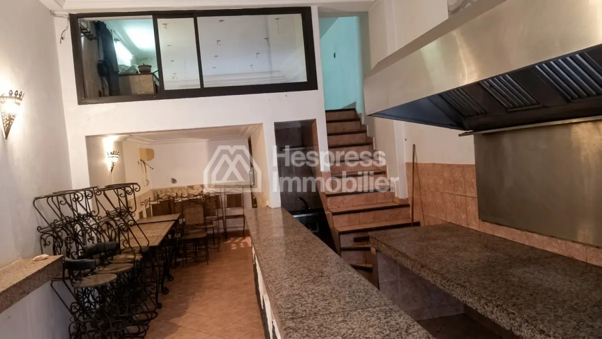 Commercial premises for sale in Mers Sultan
