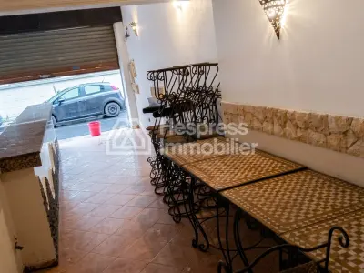 Commercial premises for sale in Mers Sultan