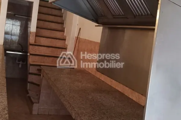 Commercial premises for sale in Mers Sultan