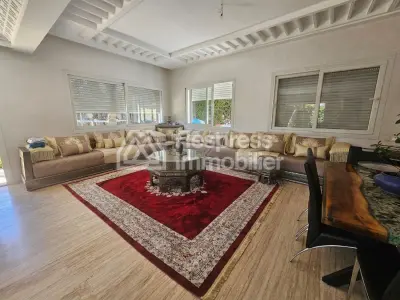Villa a vendre avec piscine 590m² Californie