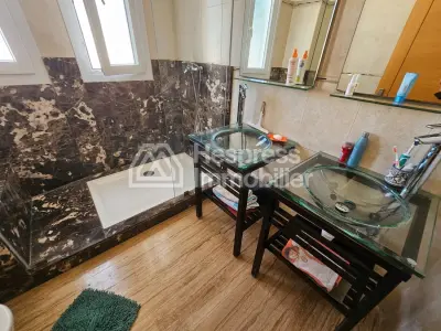 Villa a vendre avec piscine 590m² Californie