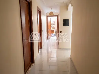 Bel appartement a vendre 158 m² près 2 Mars