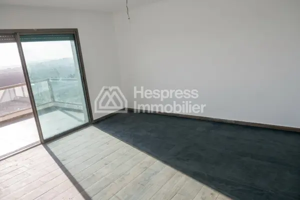 Bel appartement à vendre, vue sur mer