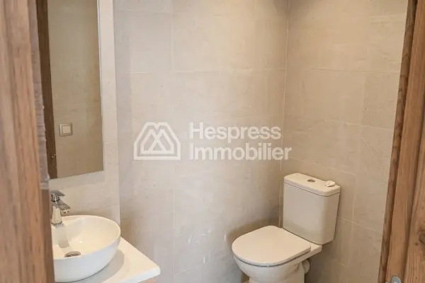 Bel appartement à vendre, vue sur mer