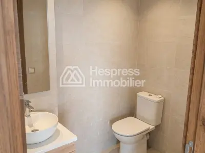 Bel appartement à vendre, vue sur mer