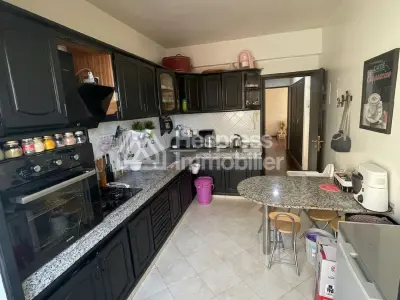 Apartment for sale 83 m² La Gironde