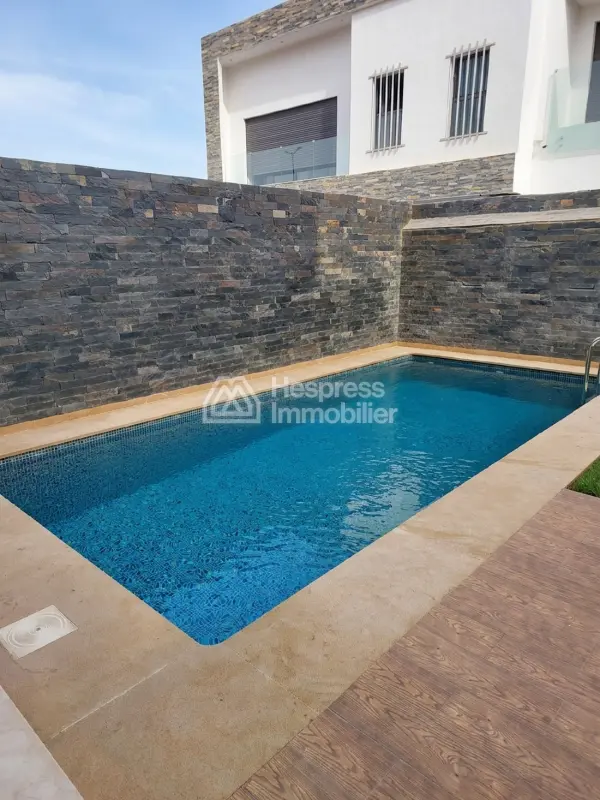 Villa avec piscine à vendre 260m² Dar Bouazza