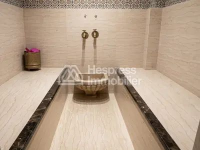 Villa avec piscine à vendre 260m² Dar Bouazza