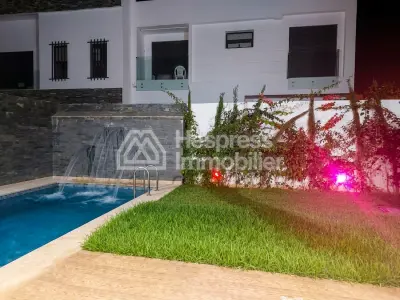 Villa avec piscine à vendre 260m² Dar Bouazza
