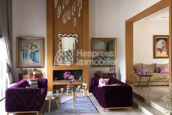 Villa for sale with swimming pool, 415m² Bouskoura