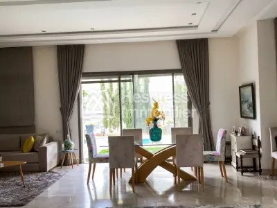 Villa for sale with swimming pool, 415m² Bouskoura