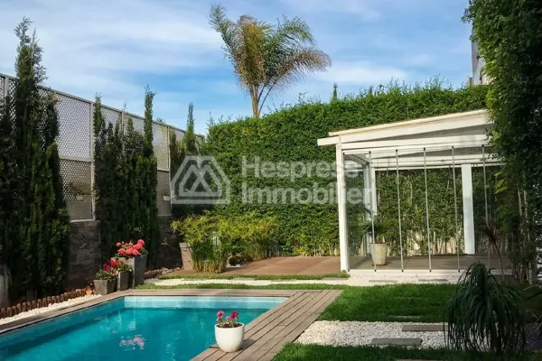 Villa for sale with swimming pool, 415m² Bouskoura