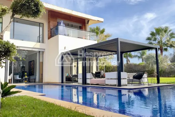 Modern villa for sale with swimming pool Bouskoura 980m²