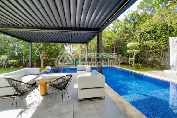 Modern villa for sale with swimming pool Bouskoura 980m²