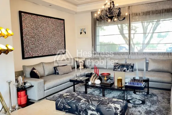 Modern villa for sale with swimming pool Bouskoura 980m²