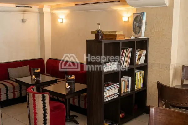 Cafe for sale with mezzanine Maarif