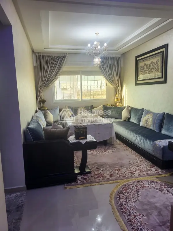 Apartment for sale in Abdelkader Sahraoui, 67m²