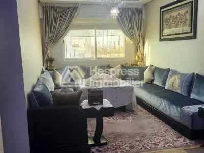 Apartment for sale in Abdelkader Sahraoui, 67m²
