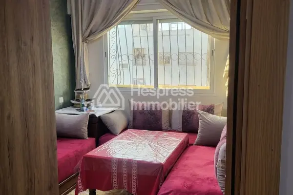 Apartment for sale in Abdelkader Sahraoui, 67m²