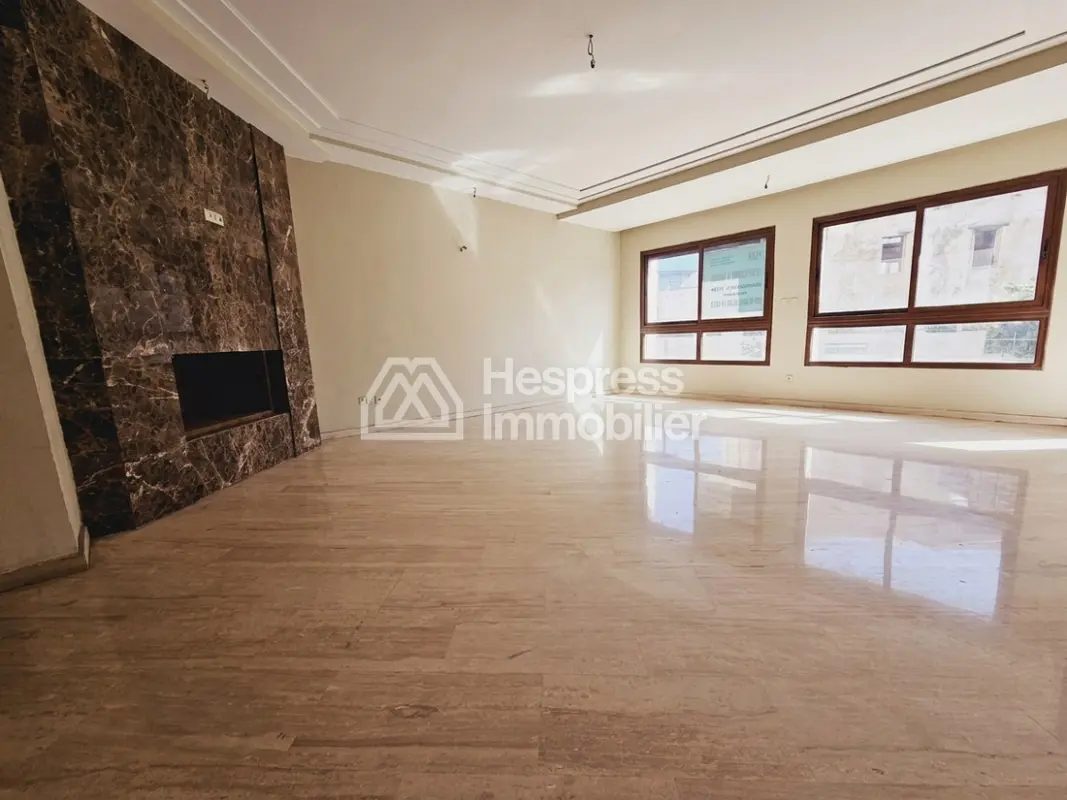Splendide appartement à vendre 235m² avec terrasse