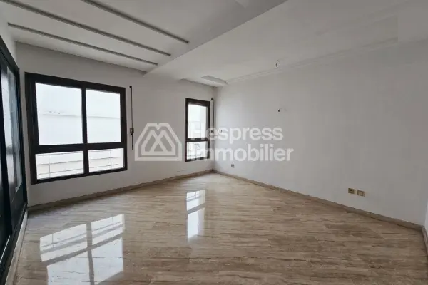 Splendide appartement à vendre 235m² avec terrasse