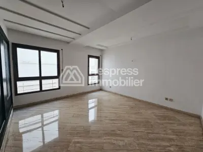 Splendide appartement à vendre 235m² avec terrasse