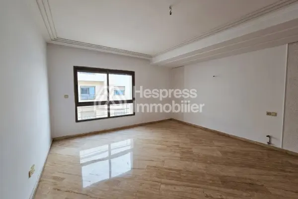 Splendide appartement à vendre 235m² avec terrasse