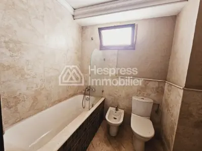 Splendide appartement à vendre 235m² avec terrasse