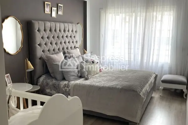 Joli appartement à vendre 2 Mars 188m²