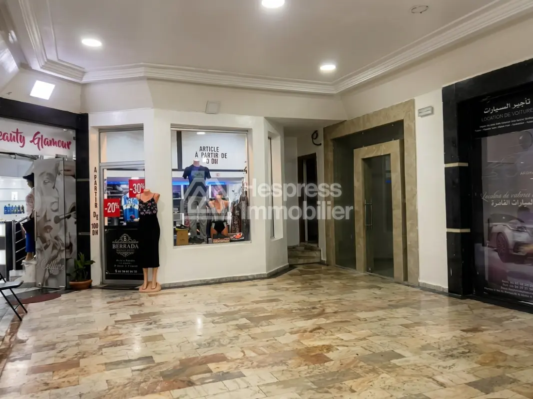 Shop for Sale Maarif 14m² and 7m² box