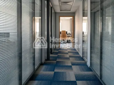 Villa à usage professionnel à vendre 450 M²