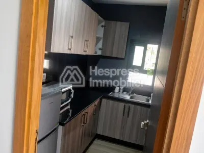 Villa à usage professionnel à vendre 450 M²