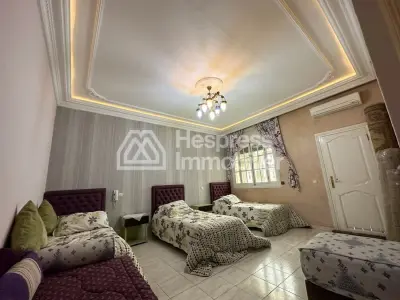 Mandarona Villa for sale 714 m²