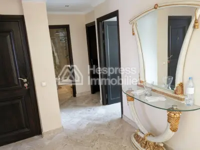 Beautiful apartment for rent on March 2nd. Well furnished.