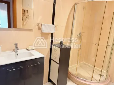 Beautiful studio apartment for rent near Boulevard Anfa . 1 lovely bedroom. Furnished.