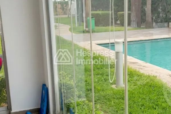 Vend appartement a sidi rahal. Surface 73 m². Belle terrasse vue jardin