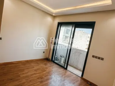 شقة للإيجار – منزل ريفي بريتوني، الدار البيضاء
