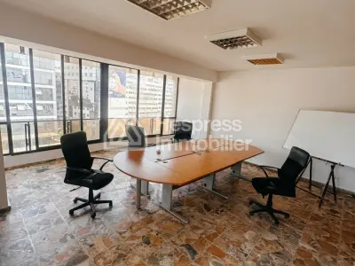 Office for sale – Hospital District