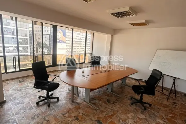 Office for sale – Hospital District