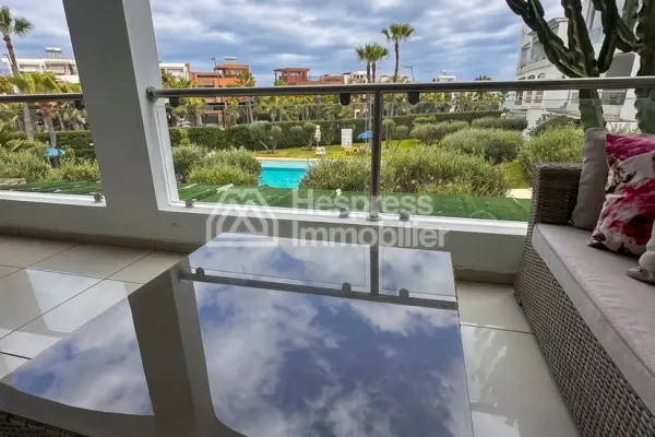 Imaginez votre nouvelle vie entre piscine et plage…