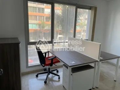 Office for rent – ​​Boulevard El Massira El Khadra