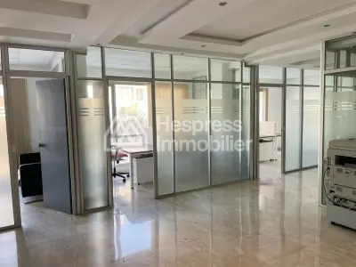 Office for rent – ​​Boulevard El Massira El Khadra