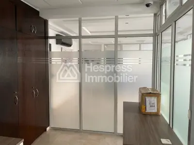 Office for rent – ​​Boulevard El Massira El Khadra