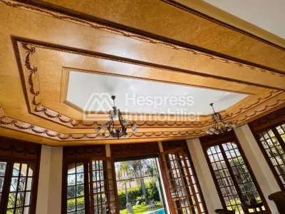 Luxury villa for sale in Californie