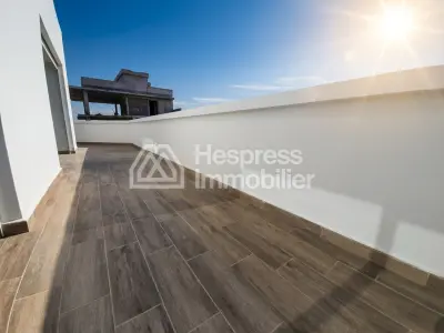 Luxury duplex for rent, 200 m², in Ferme Bretonne
