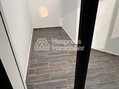 Offices for sale at Palmier . Area 75 m²