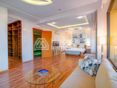 Villa de luxe a vendre sur Av Mohamed 6