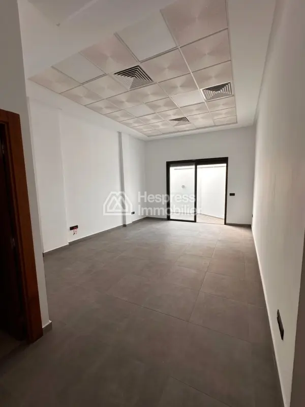 Offices for sale at Palmier . Area 46 m²